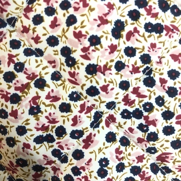 J. Crew Mercantile Pink Blue Micro-Floral Quilted Puffer Vest NWT Small - Picture 8 of 12